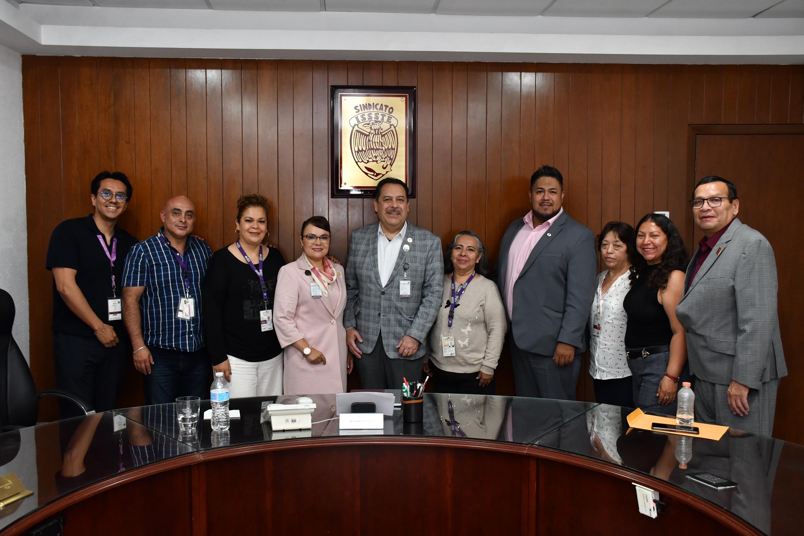  Reunión con compañeras y compañeros del HG "José Ma. Morelos y Pavón"
